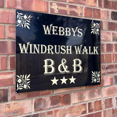 Webbys Windrush Walk Bed and Breakfast Bourton-on-the-Water Exteriör bild